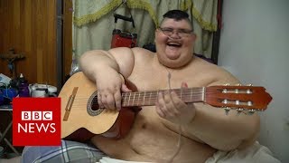 The Heaviest Man alives attempt to lose weight  BBC News [upl. by Alena]