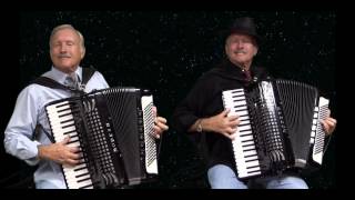 French Accordion Medley Valse Musette Gracieuzette La Petit BoumLee Terry Meisinger [upl. by Rabka]