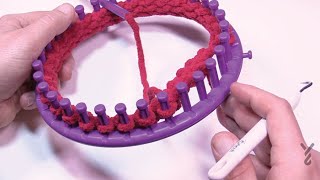 Beginners Loom Knitting Cast Off  Bind Off Method [upl. by Salhcin82]