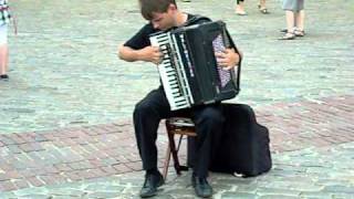 Street artist playing Vivaldi on accordion [upl. by Lashonda]